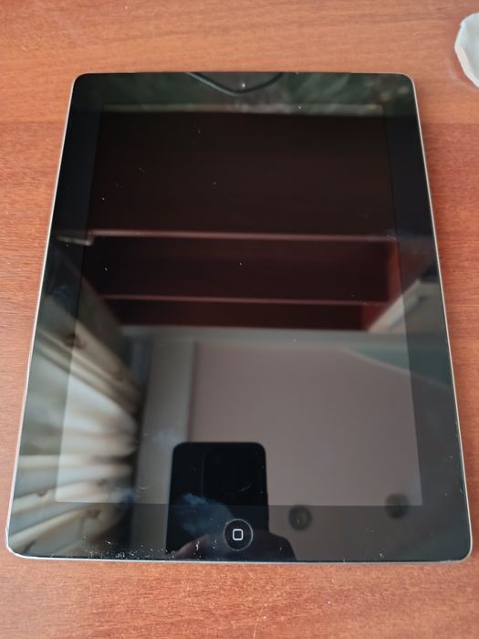 Продам iPad в доброму стані