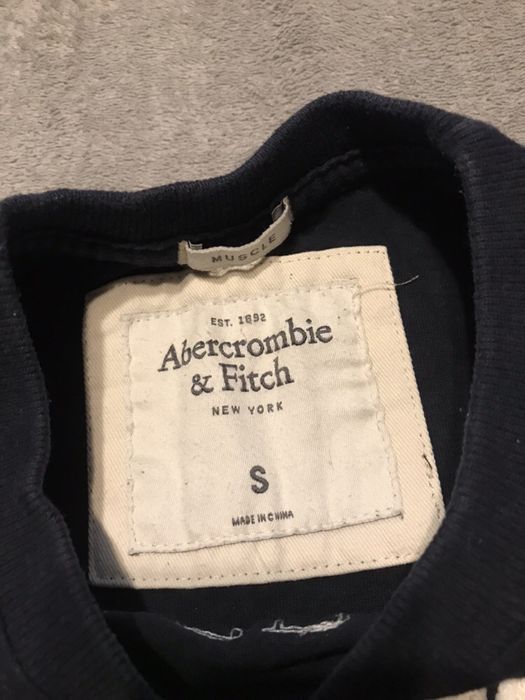 Koszulka t shirt Abercrombie & Fitch r.S