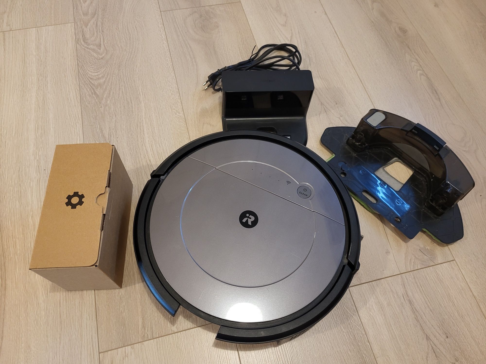 Robot sprzątający IROBOT Roomba Combo R113840