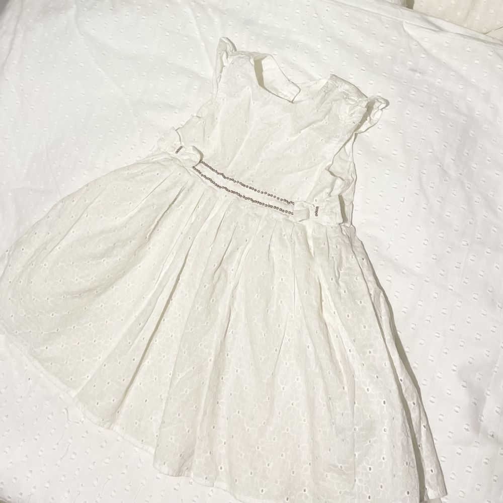 Sukienka okazjonalna H&M biała