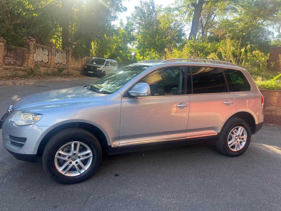 Volkswagen Touareg Facelift 2007 рік в Україні!