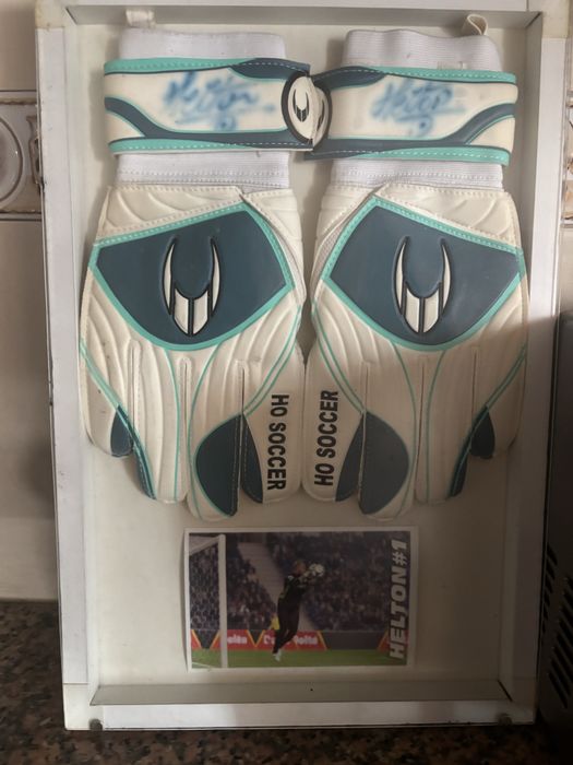 Luvas helton porto