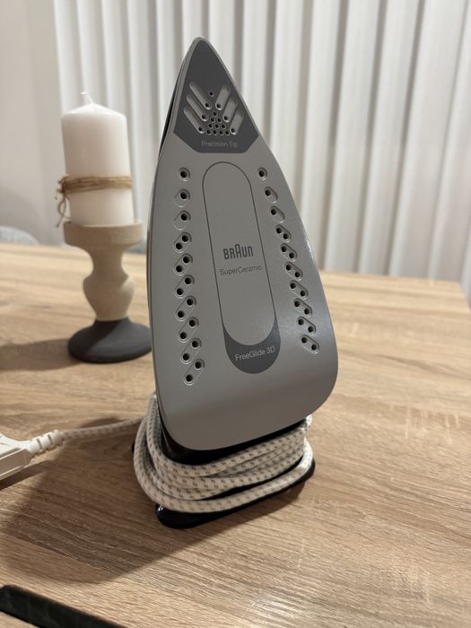 Ferro de engomar Braun TexStyle 3 FreeGlide 3D