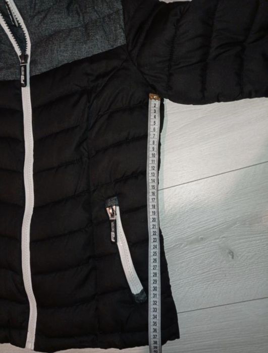 Куртка тепла жіноча, демісезонна, з двома змійками