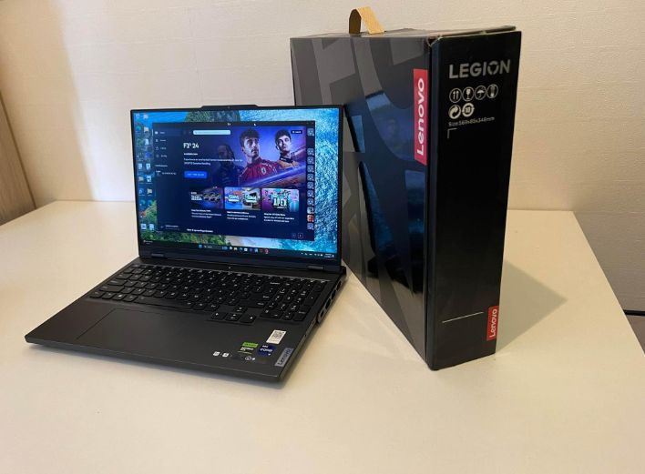 Lenovo legion pro 7 16IRX8H 16"