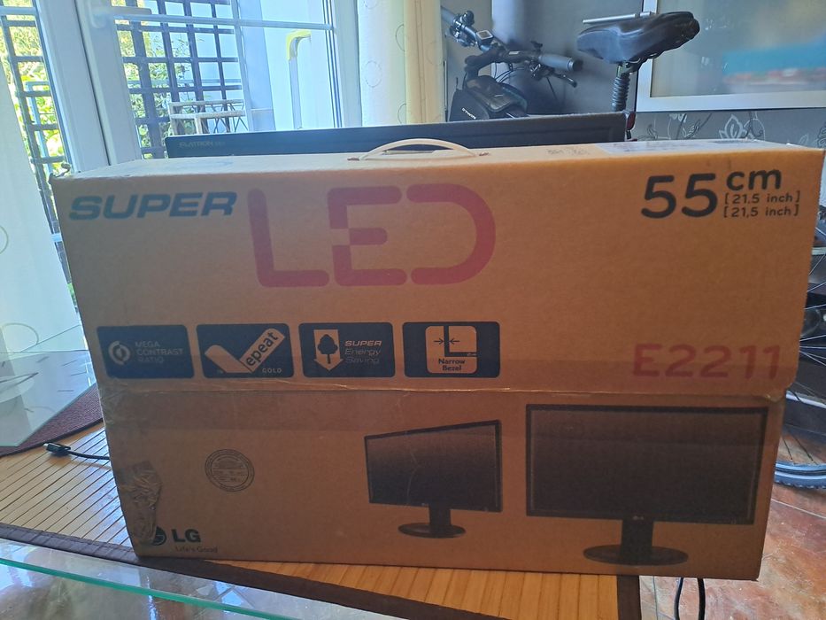 Monitor LG 22" vga/hdmi