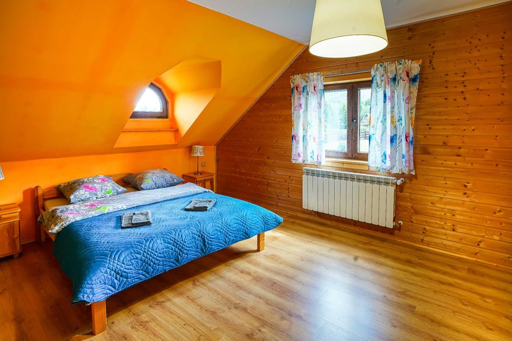 Dom Bieszczady pies widok ferie wakacje wyłączność Wetlina nocleg Góry