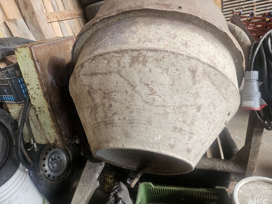 Betoniarka 400V na siłę 150L