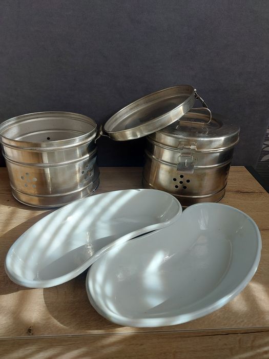 Стерилизатор. Бокс медицинские. Лотки.