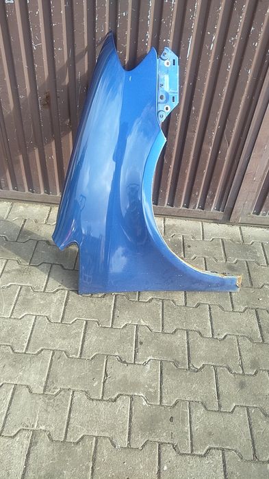 ) Touran 1 lift błotnik przedni prawy LC5F