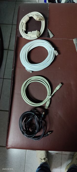 Cabos de várias ligações