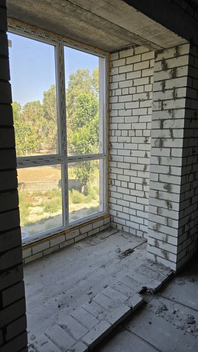 Продам квартиру новострой ЖК Левобережный левый берег ипотека єОселя