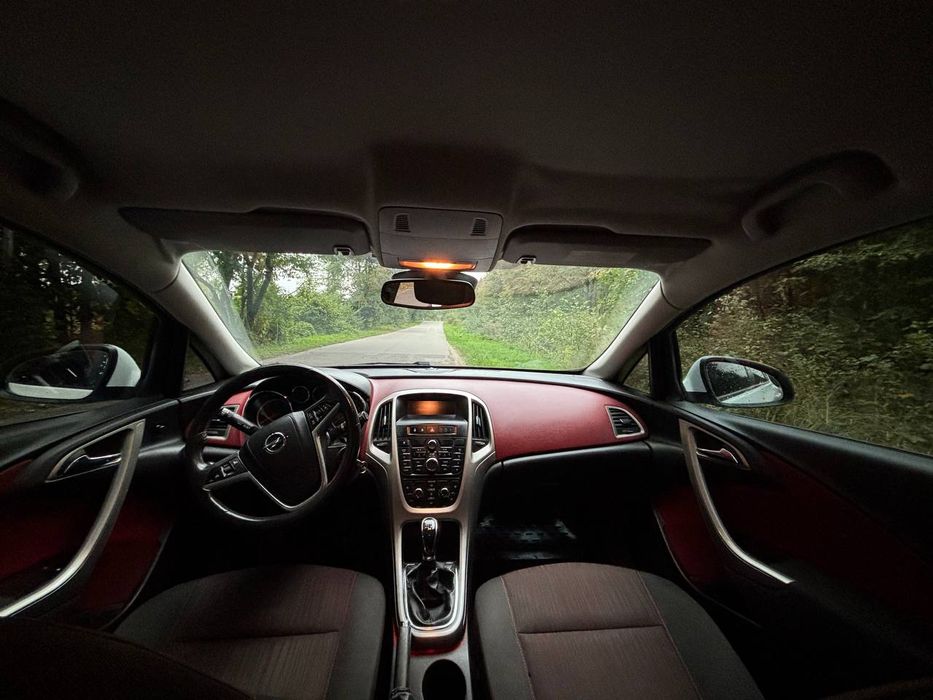 Opel Astra j.1.7 cdti