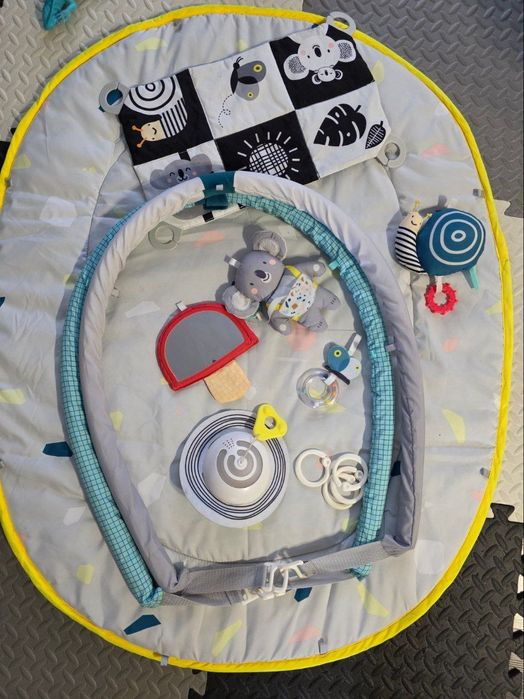 Розвивальний килимок 0+