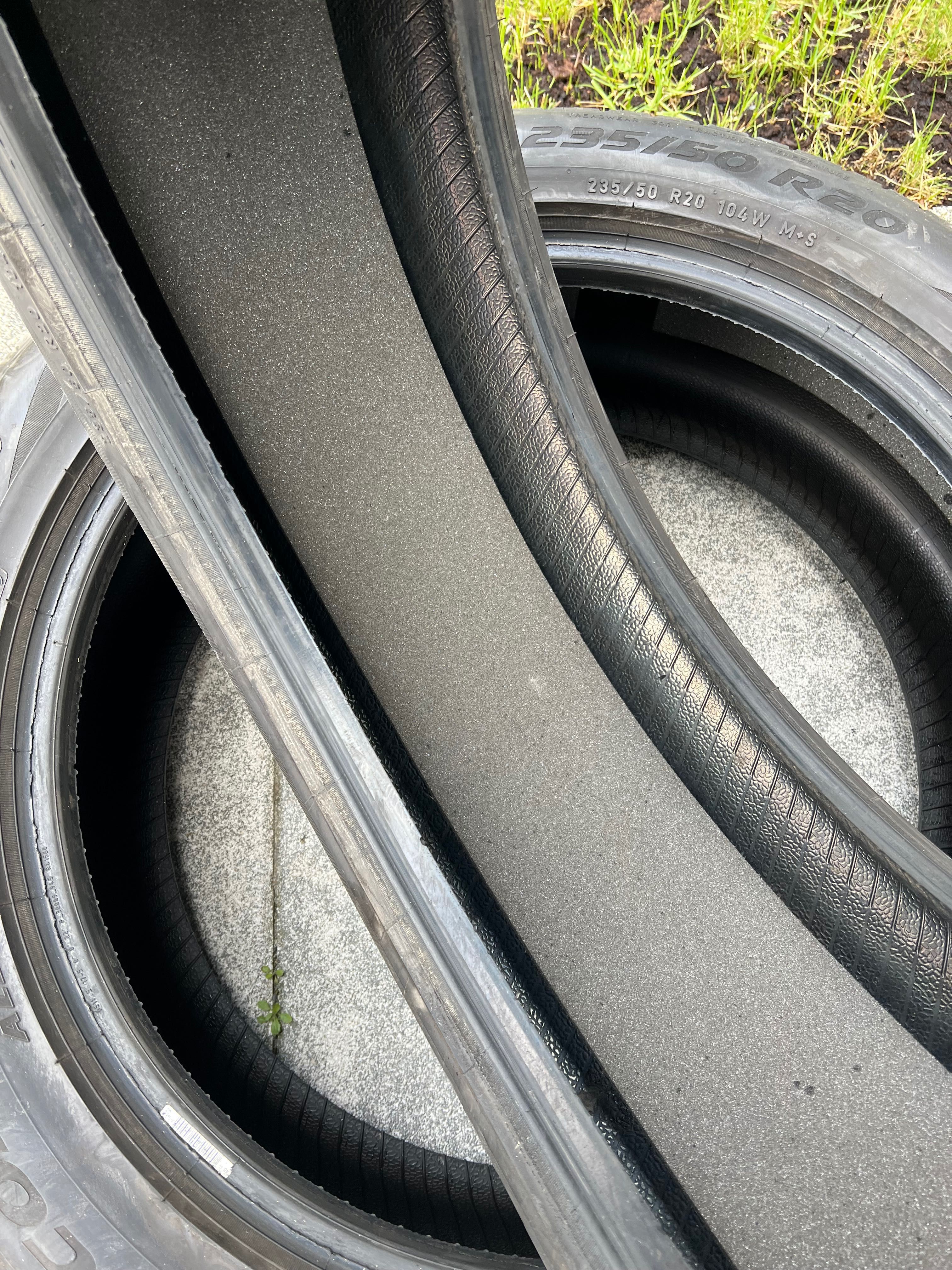 Opony 235/50R20. Pirelli Scorpion