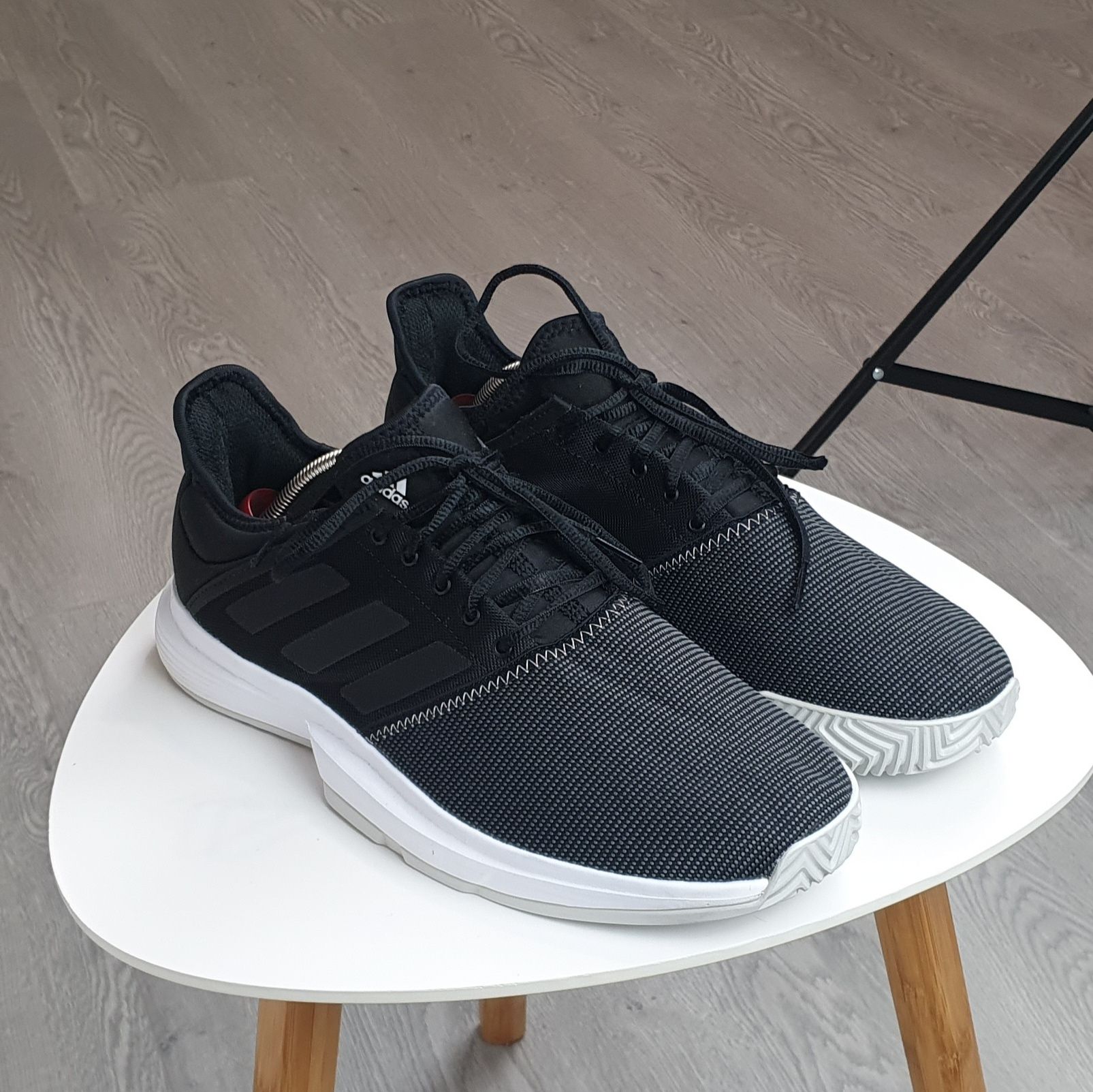 Кросівки Adidas 45 розмір