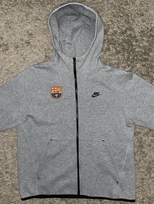 Худі Nike Barcelona tech fleece, L,  ідеал