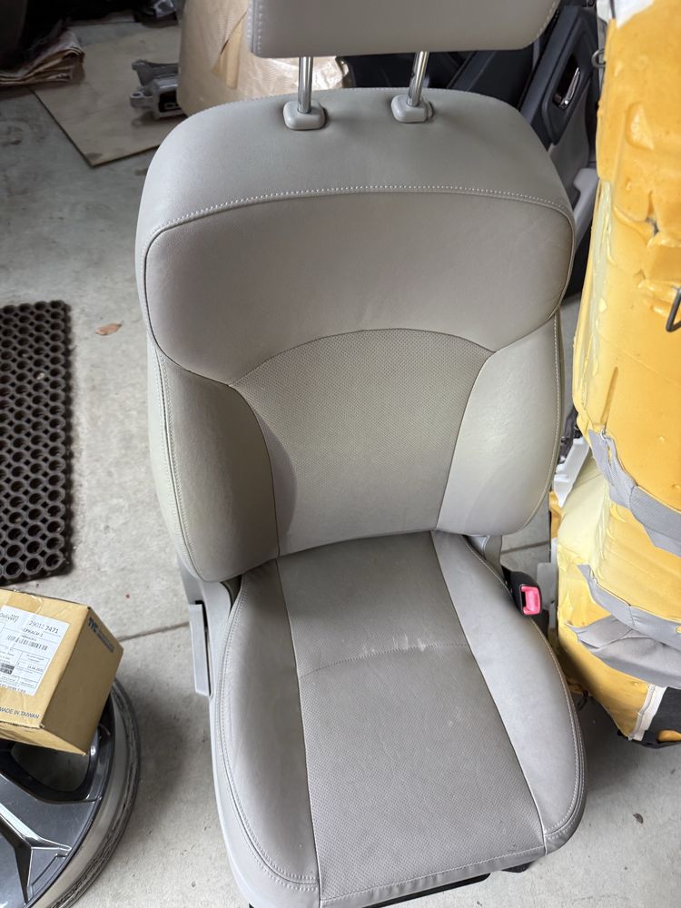 Салон Forester S13 SJ 2013 2014 2015 2016 2017