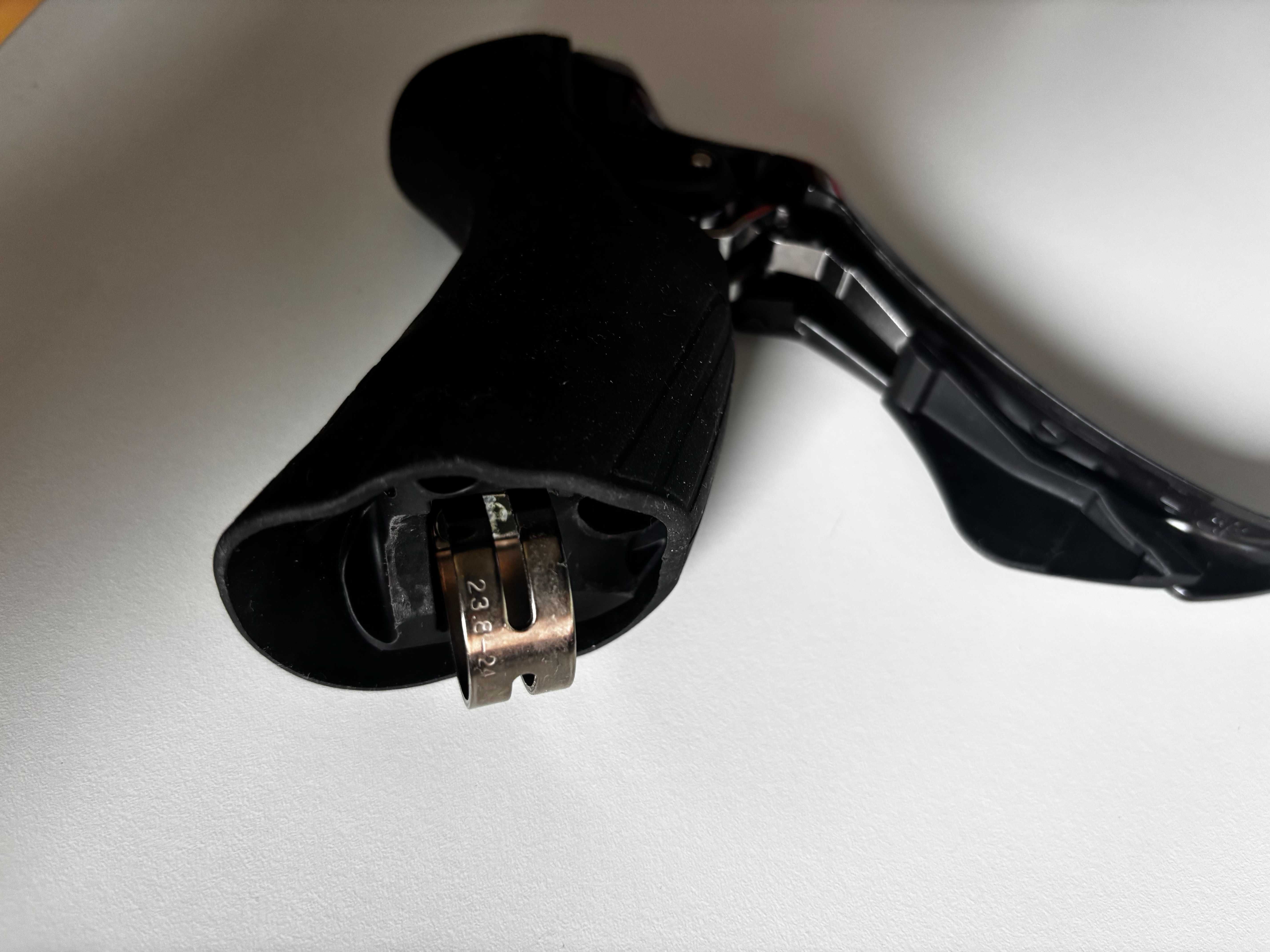 Klamkomanetka Shimano 105 ST-R7000 lewa