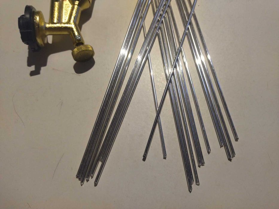 Припой для пайки с флюсом