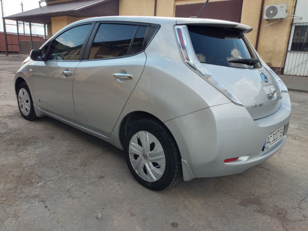 Nissan leaf.2013р.в