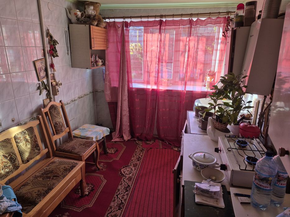 Продаж двохповерхового будинку Росвигово.