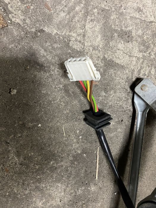 Mercedes C W203 Mechanizm Wycieraczek Silniczek Przód  EU