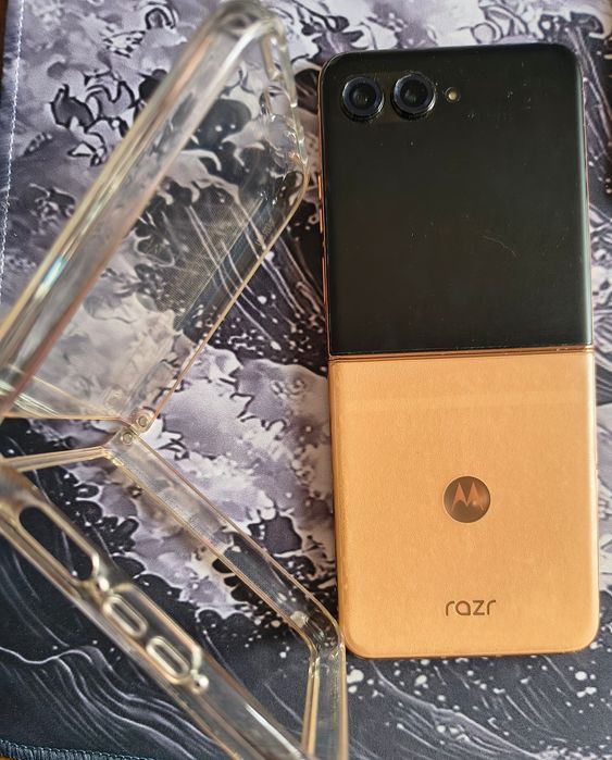 Motorola RAZR 50 ultra 12GB 512GB