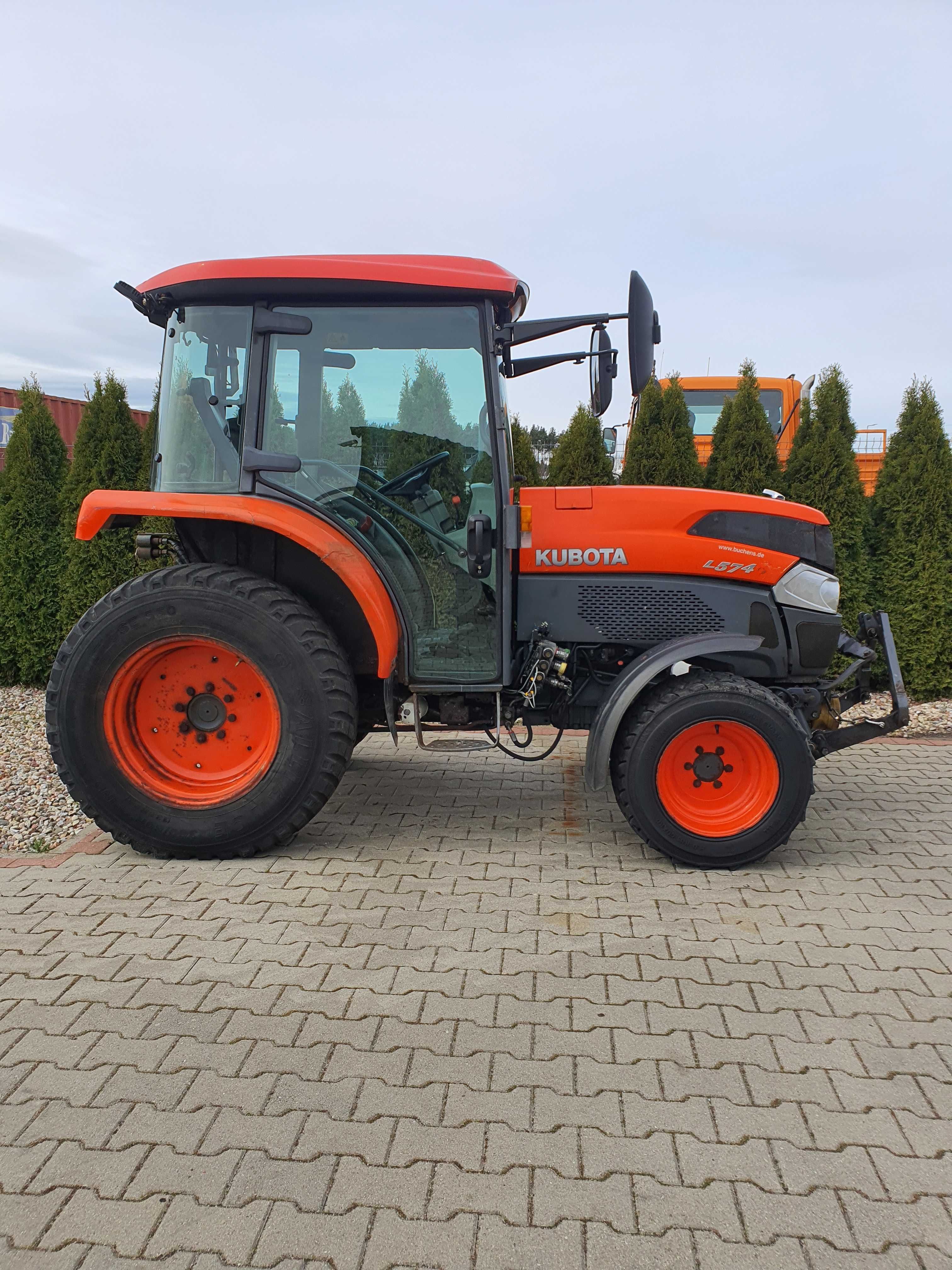 Mocny Traktor Ciągnik Komunalny Sadowniczy KUBOTA L5740 4X4 Klima 2010