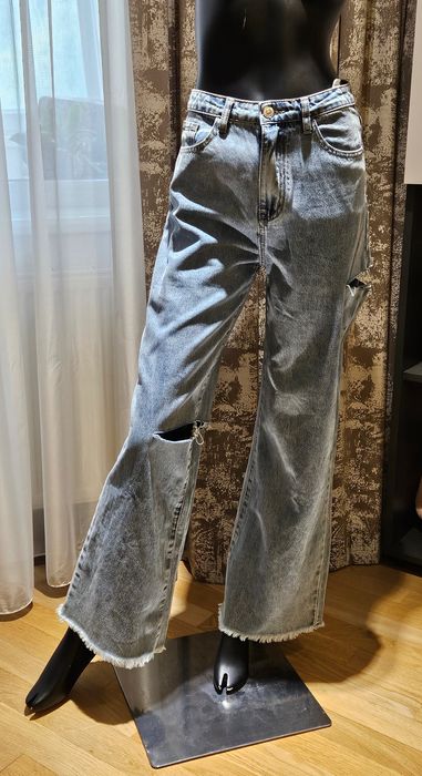 Розпродую жіночий одяг-70%