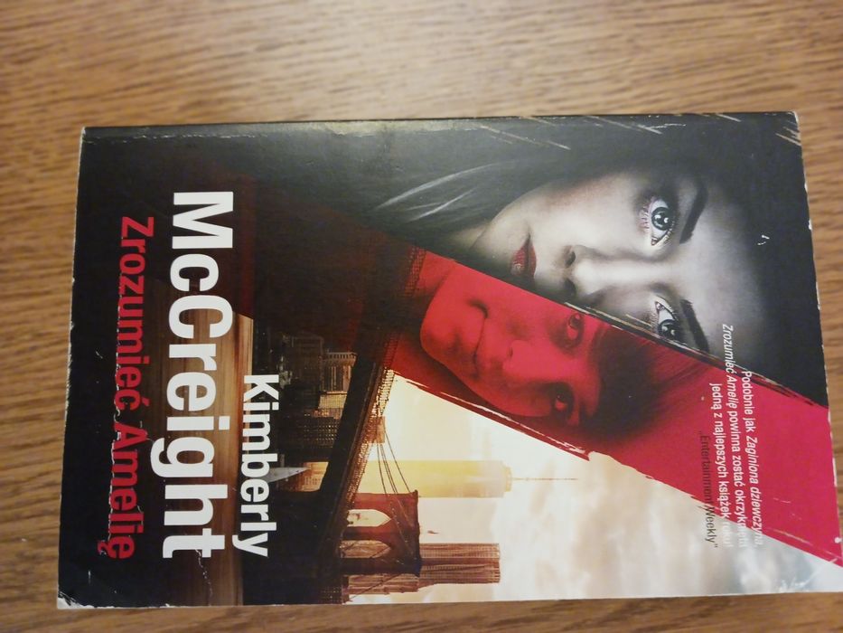 Gillian Flynn  Zaginiona dziewczyna  K. McCreight   Zrozumieć  Amelię