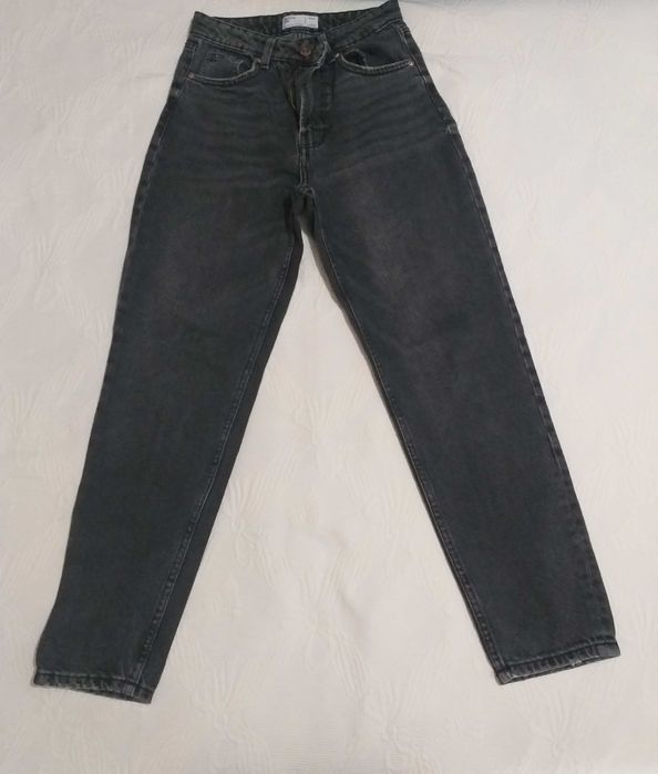 Calças de ganga Bershka cinza escuras