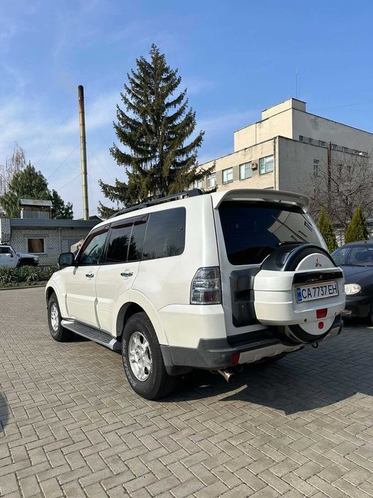 Mitsubishi PAJERO WAGON 4   2007р