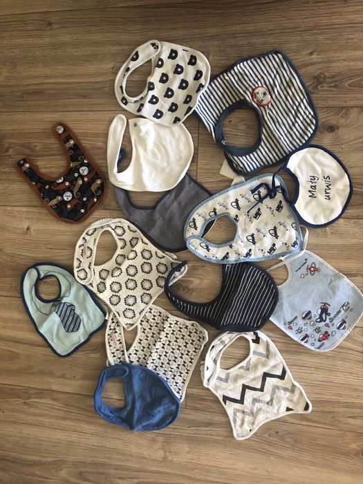 14 śliniaków materiałowych