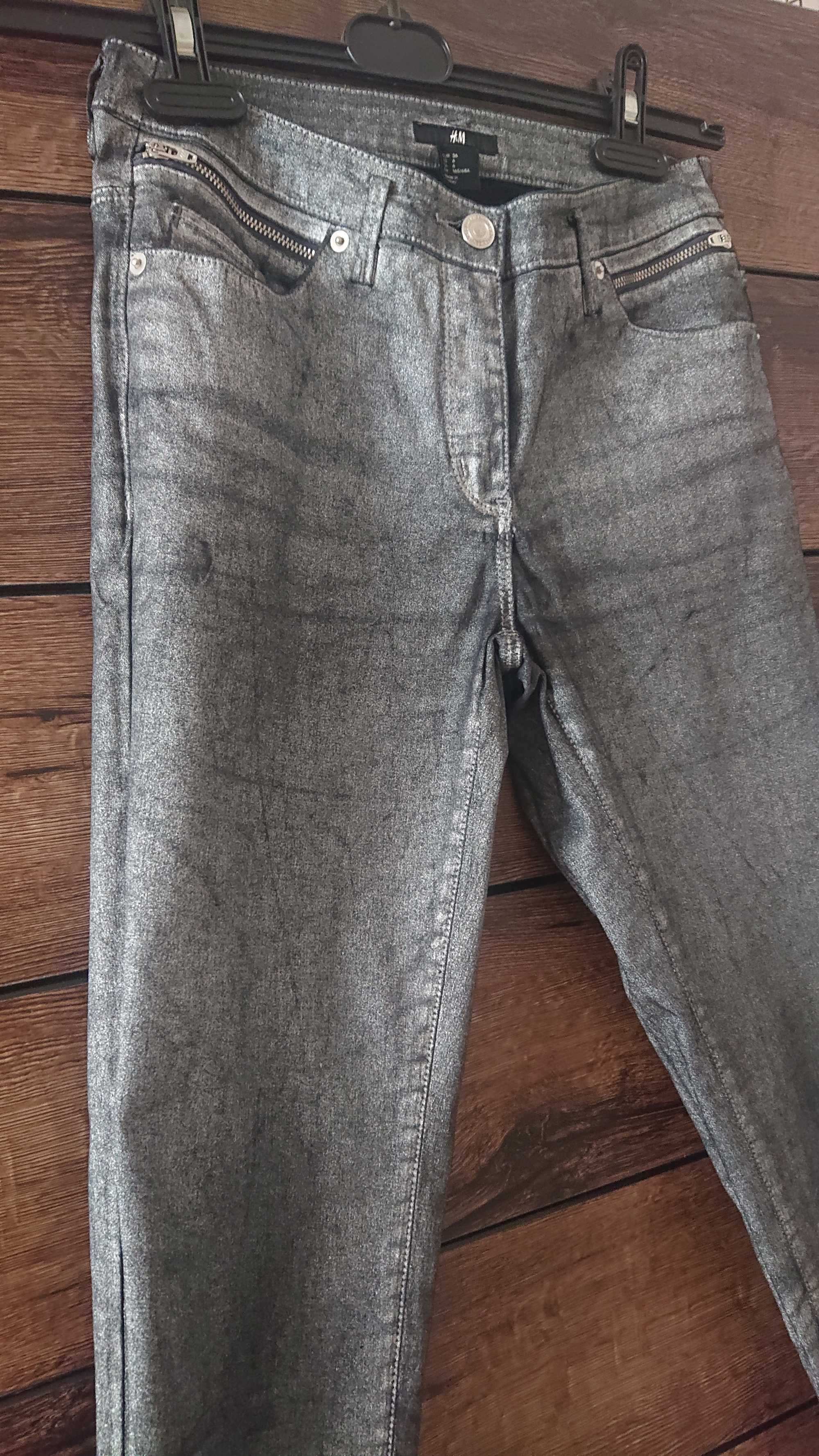 Woskowane srebrne spodnie H&M