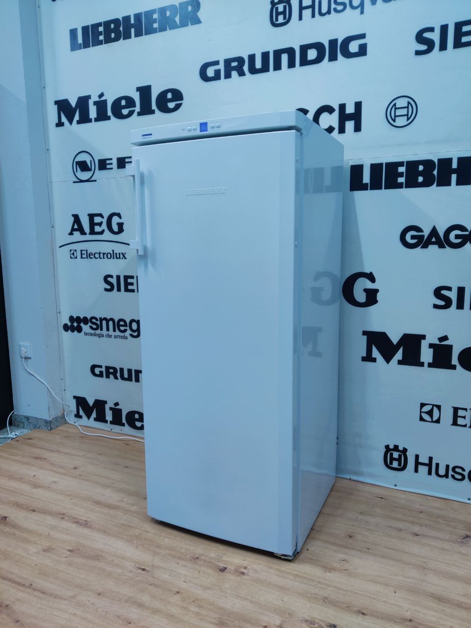 LIEBHERR™ GN2303. No Frost! Морозильна камера з Німеччини!