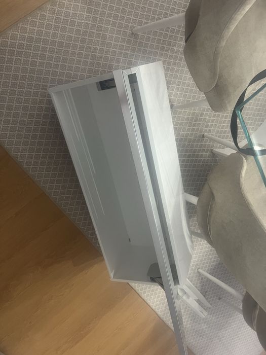 Movel lacado de sala