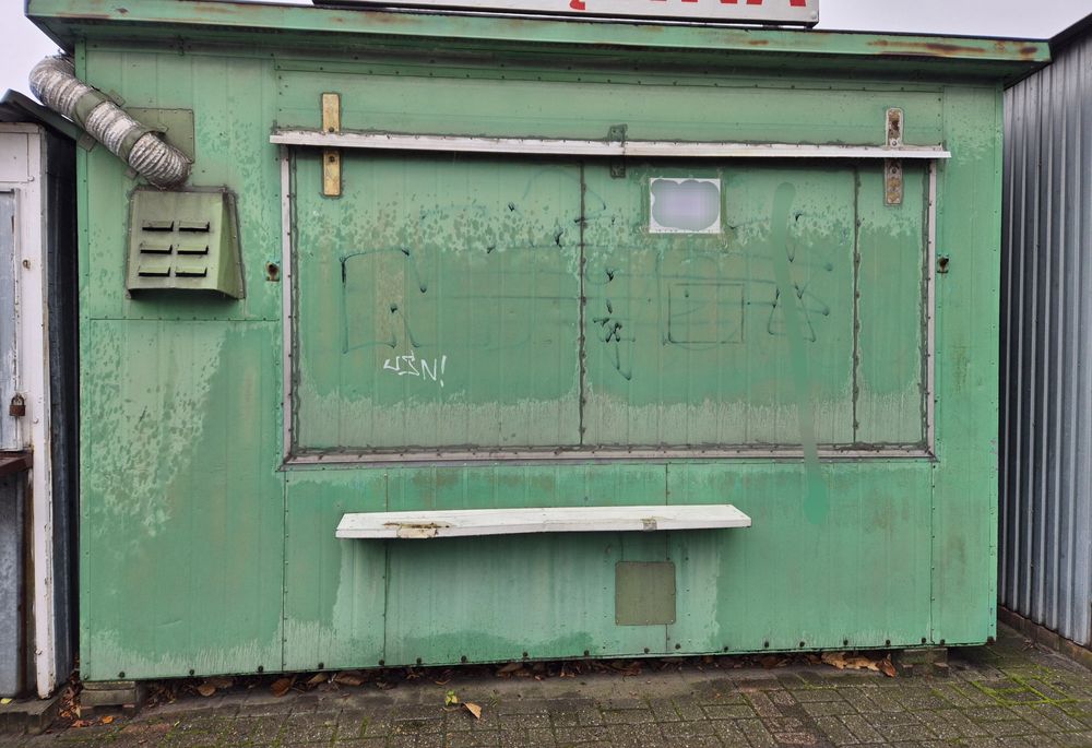 Domek narzędziowy na działkę budowę 4x2.5m ciepły z płyty warstwowej