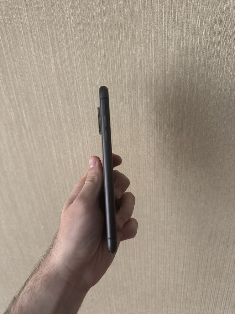 iPhone 11 icloud lock