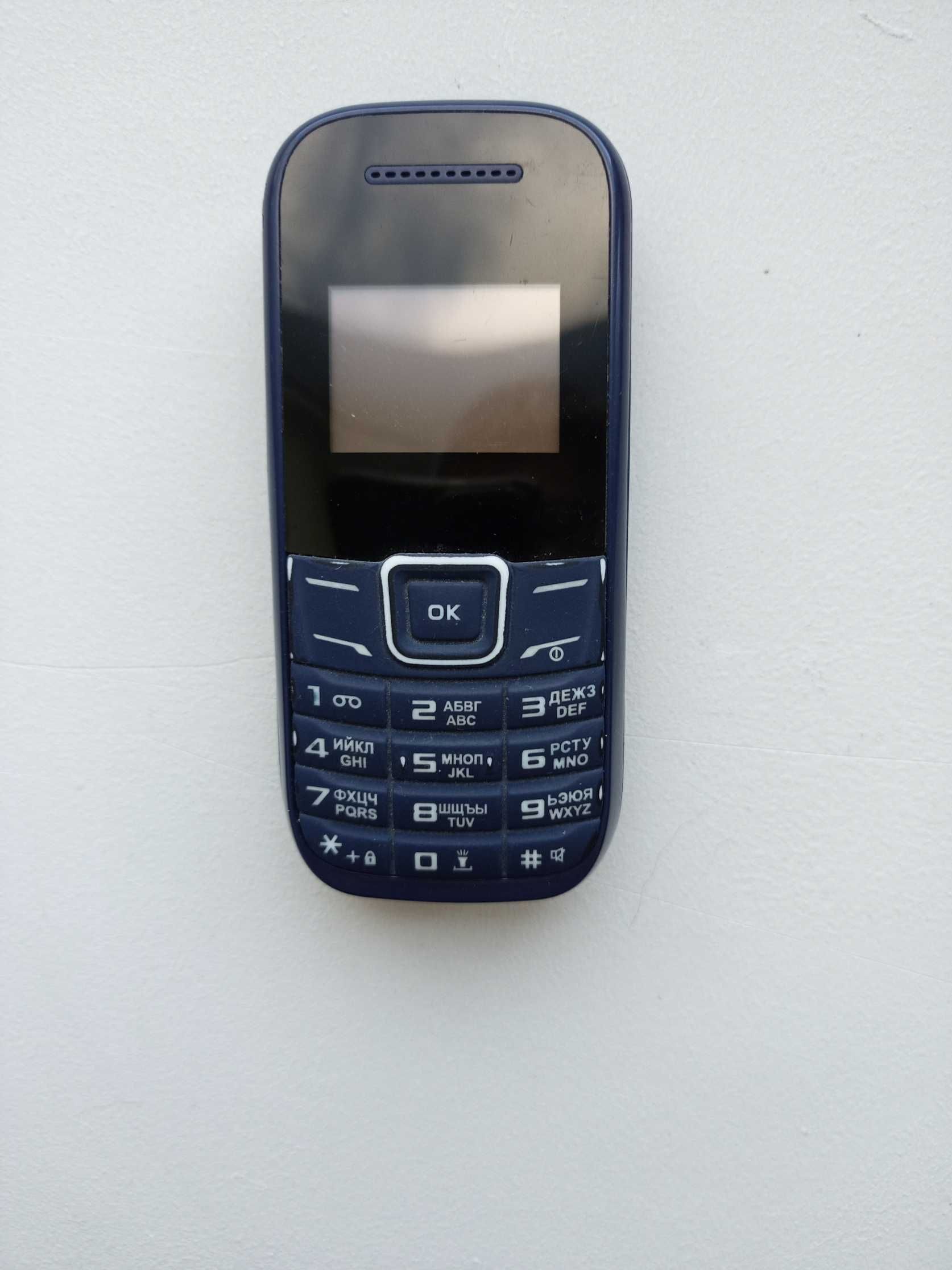 Мобільний телефон Nomi i144m Blue
