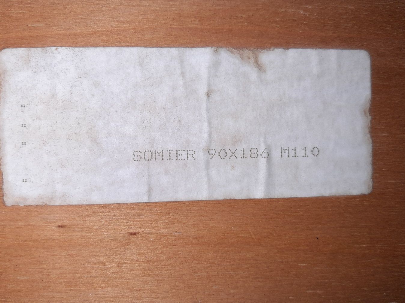 Estrado para cama de solteiro