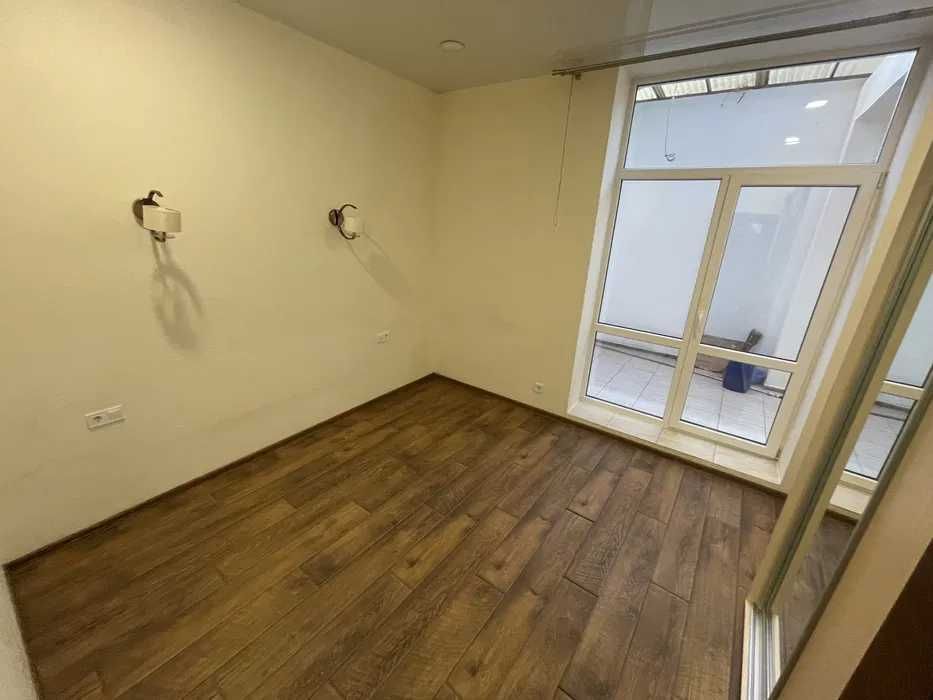 Продам двокімнатну квартиру по ціні однокімнатної без ремонту