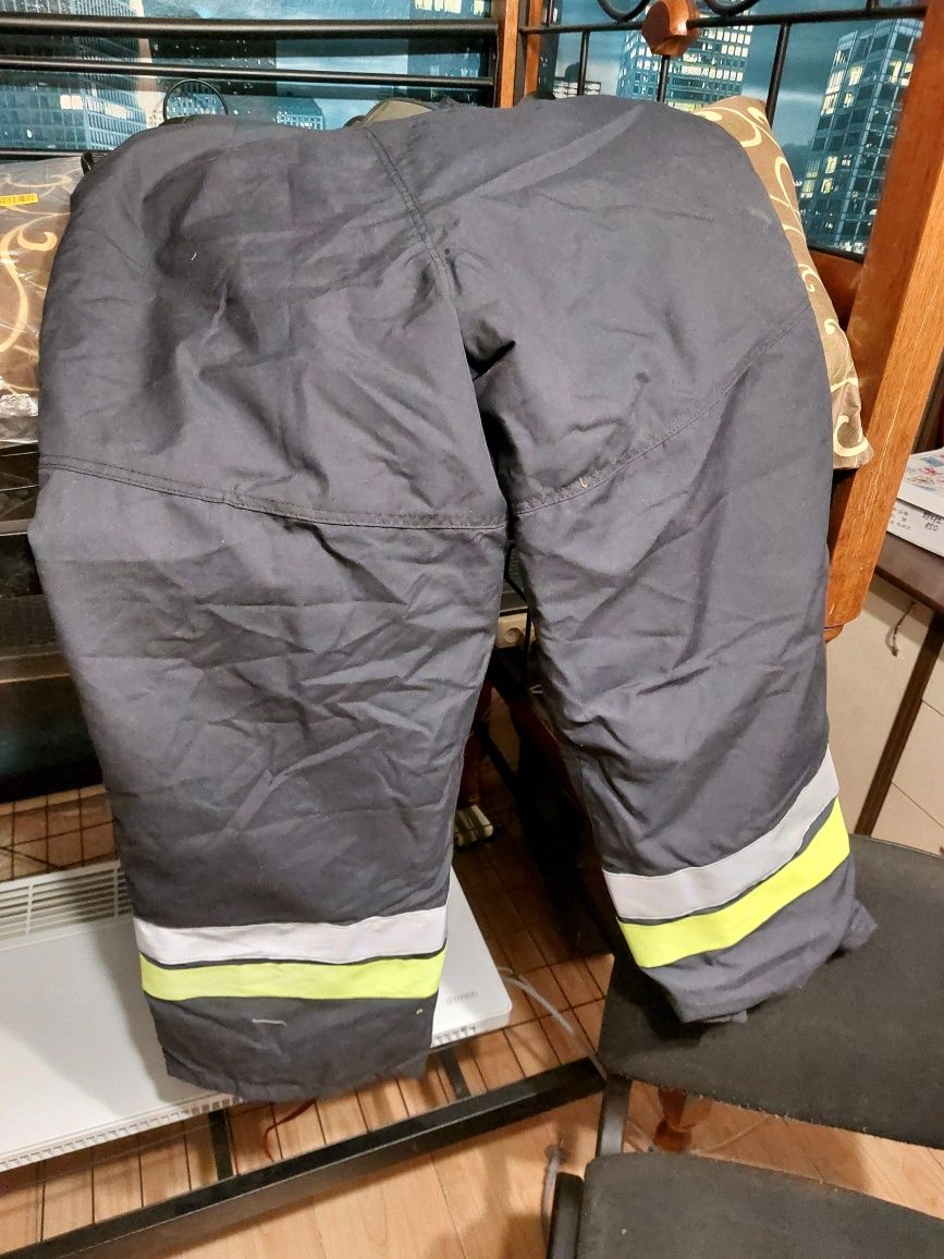 Пожарная боевая одежда