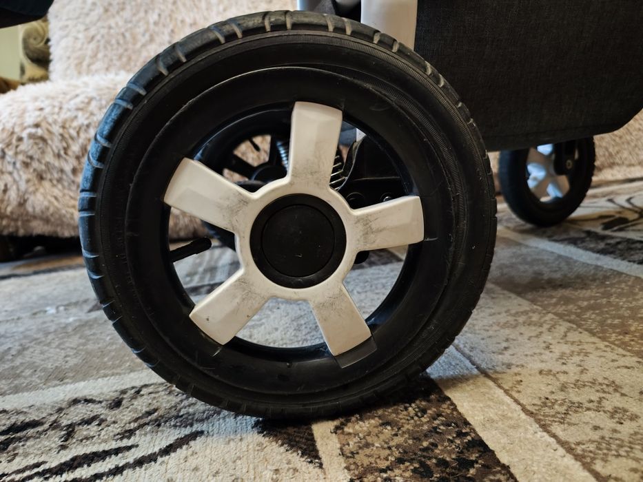 Універсальна дитяча коляска 2 в 1 victoria gold saturn