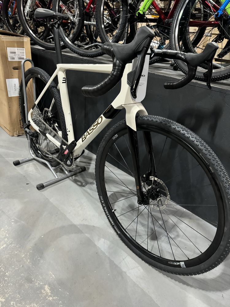 Przepiekny Gravel Basso Palta Carbon Sram Rival AXS raty 0%