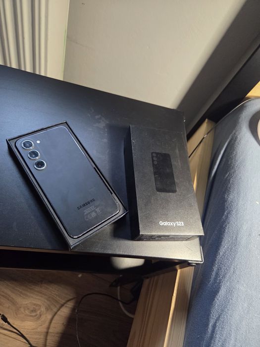 Samsung galaxy s23 128GB bardzo dobry
