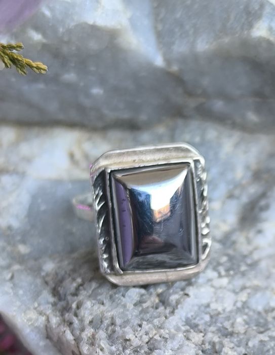 Pierścionek srebrny z hematytem