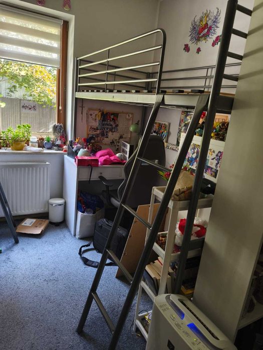 Łóżko na antresoli Ikea