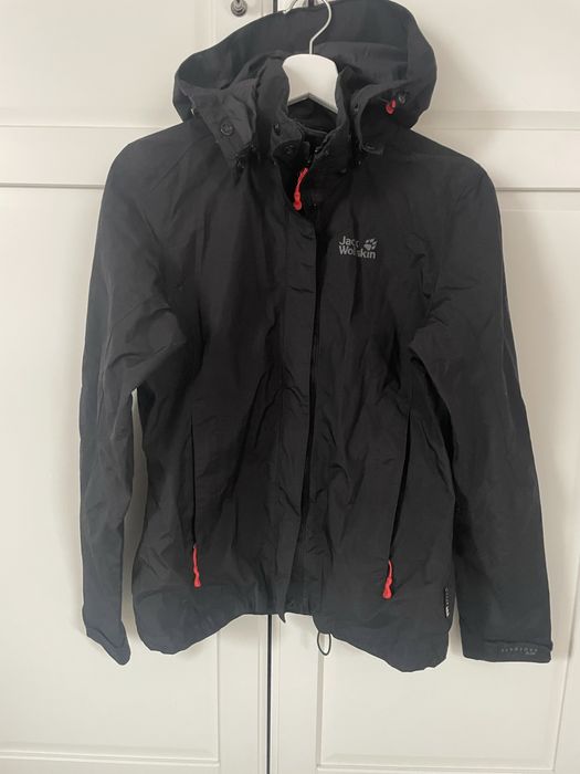 Kurtka outdoorowa wiatrówka Jack Wolfskin rozmiar S / 36