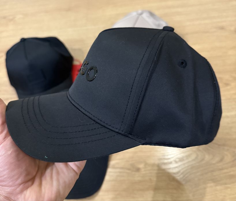 Кепка бейсболка Hugo Boss чорна беж